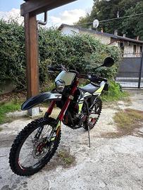 Fantic XEF competition