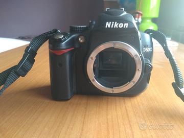 NIKON D5000 12,3Mpx