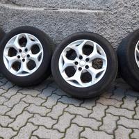 Gomme estive usate con cerchio in lega 205-55-R16