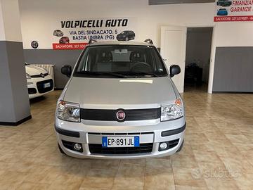 FIAT PANDA 2012 DS 1.3 ADATTA NEOPATENTATI KM 139 