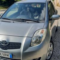 Toyota Yaris 1.3 3 porte