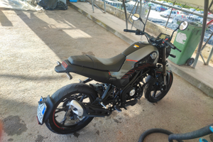 Benelli leoncino 125