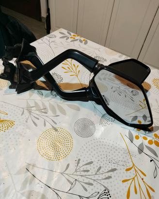 Specchietti AK 550