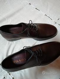 PRADA scarpe originali in pelle 8,5 NUOVE! 