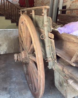 CARRO ANTICO
