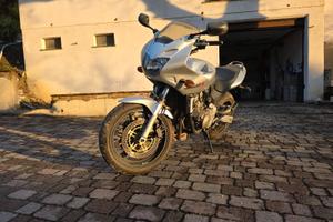 Honda Hornet S