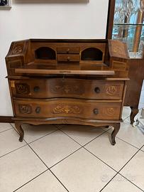 Credenze antica