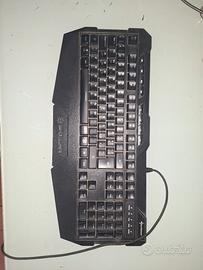 Tastiera Gaming Sharkoon Skiller SG4