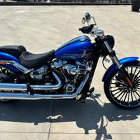 Harley-Davidson Softail Breakout 117 - 2024