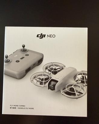 DJI Neo Fly More Combo
