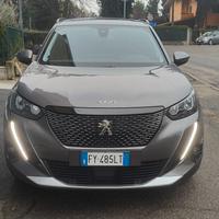 Peugeot 2008 BlueHDi 100 S&S Allure