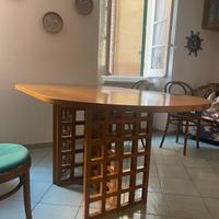 Tavolo allungabile in ciliegio e 4 sedie