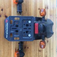 Portatarga e frecce originali z750