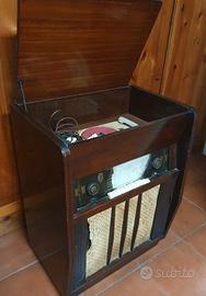 radio a valvole con giradischi 