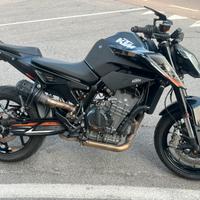 Ktm 890