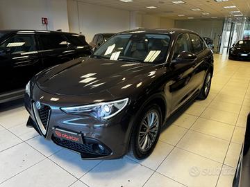 Alfa Romeo Stelvio 2.2 Turbodiesel 190 CV AT8 RWD 