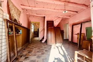 Indipendente caratteristica con giardino