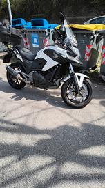 HONDA NC 750X 2014 CAMBIO MANUALE NO DCT 