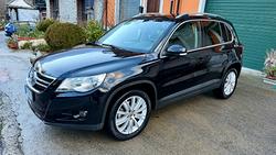 Volkswagen Tiguan 2.0 TDI DPF 4MOTION tiptronic Sp