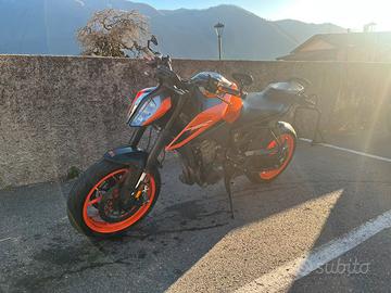 Ktm duke 790