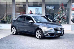 Audi A1 1.6 TDI 90CV E5 Automatica S line - 2014