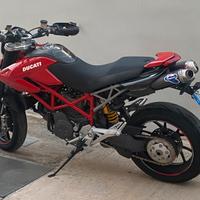 Ducati hypermotard 1100 evo