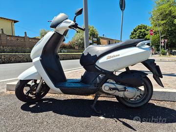 Ciclomotore Peugeot Kisbee 50