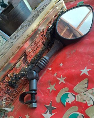 Specchietto retrovisore