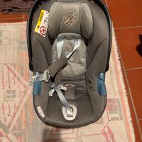 Seggiolino auto