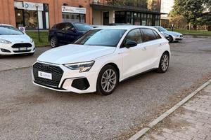 Audi A3 Sportback 35 1.5 tfsi mhev S line edition 