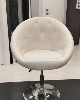 POLTRONCINA IN ECOPELLE PANNA