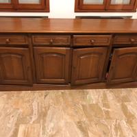 Mobile/credenza in legno massiccio