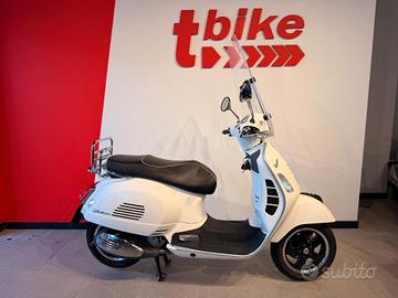 Piaggio Vespa 300 GTS SUPER ABS ASR