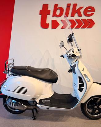 Piaggio Vespa 300 GTS SUPER ABS ASR