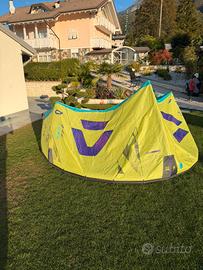 Kite con barra Duotone dice 9 2025
