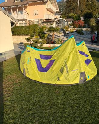 Kite con barra Duotone dice 9 2025