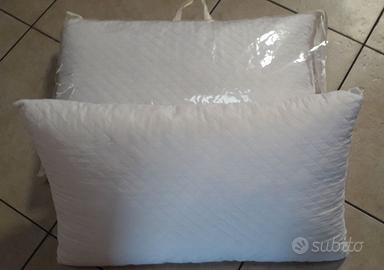 CUSCINI IN FIBRA DI POLIESTERE ANALLERGICA