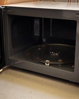 Forno microonde Panasonic