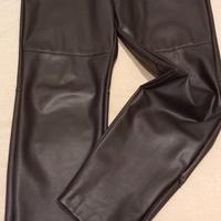 Pantalone in eco-pelle Zara
