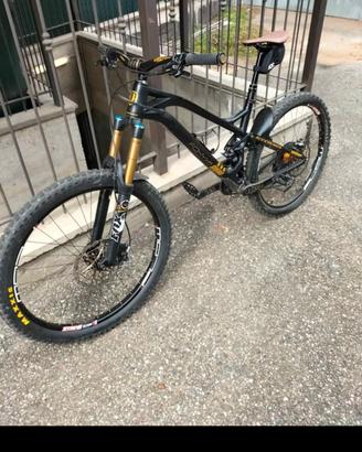 mtb enduro mondraker 27.5 carbonio 