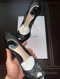 Miss Dior Peep Toe Pump in pizzo nero