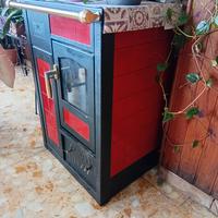 stufa a legna con piano cottura anche idraulica 