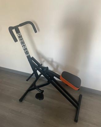 attrezzo per allenamenti t-crunch