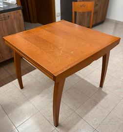 TAVOLO E 4 SEDIE CALLIGARIS IN LEGNO