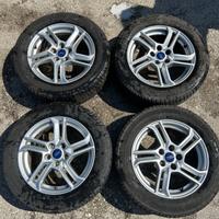 Cerchi ford focus 2015 e gomme al 70%