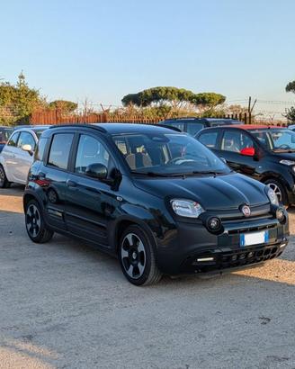 FIAT New Panda PANDINA CROSS HYBRID 1.0cc70cv