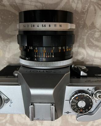 Canon FT con obiettivo