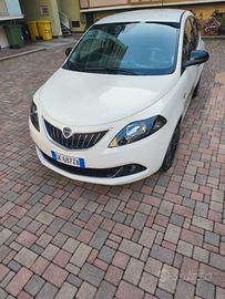 Lancia Ypsilon Hybrid