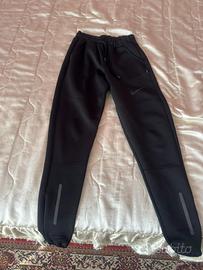 pantaloni nike