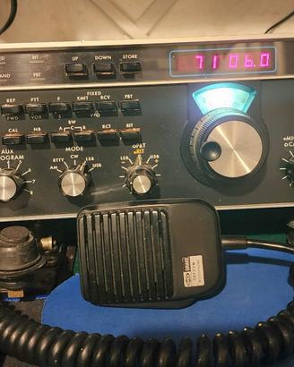 RICETRASMETTITORE  DRAKE  TR7